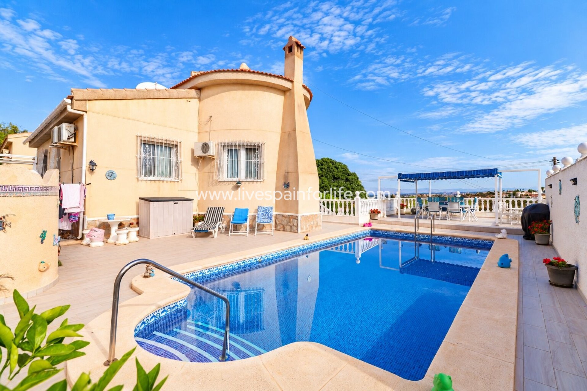 Revente - Villa (indépendant) -
Rojales - La Marquesa Golf