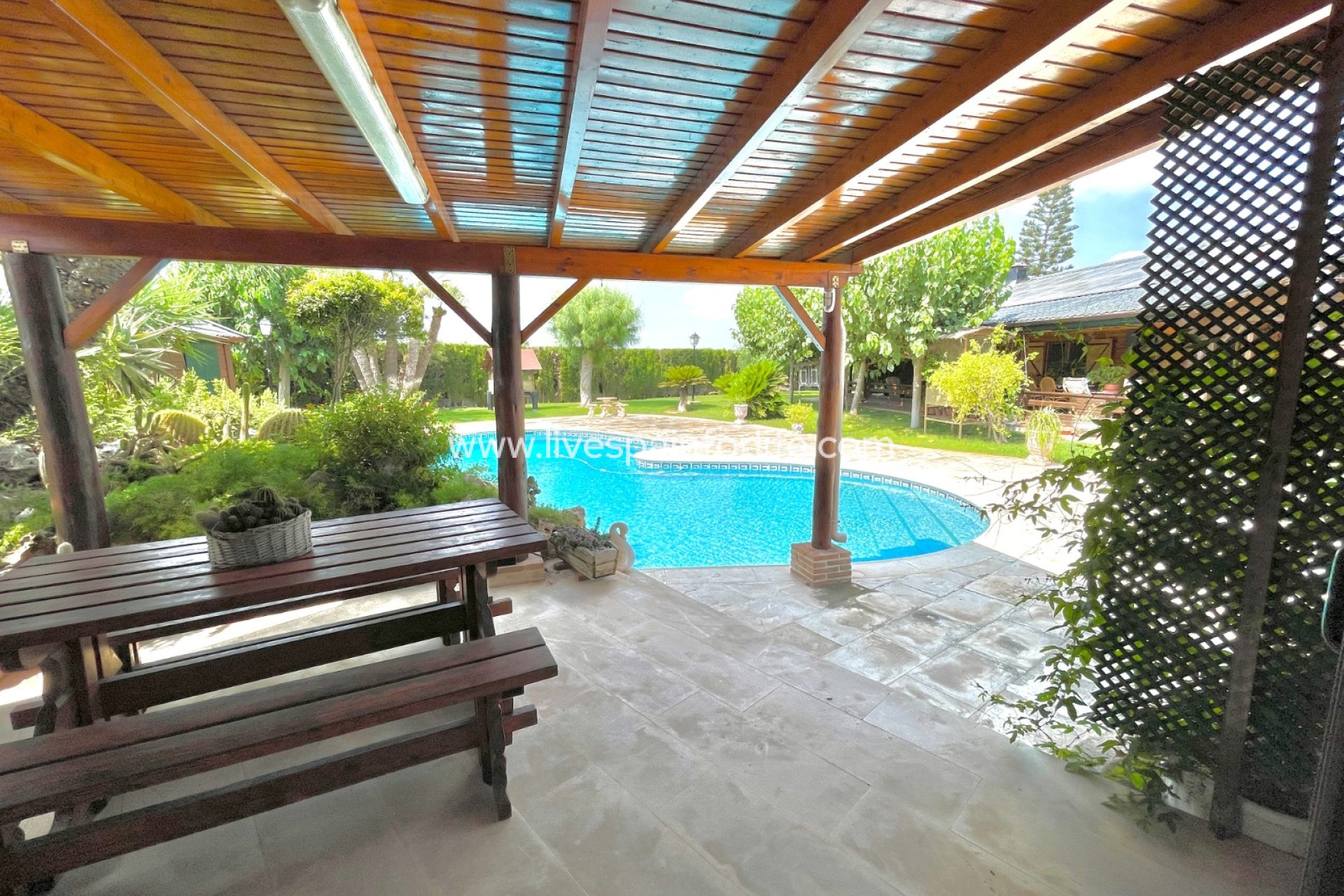 Revente - Villa (indépendant) -
San Fulgencio - La Marina