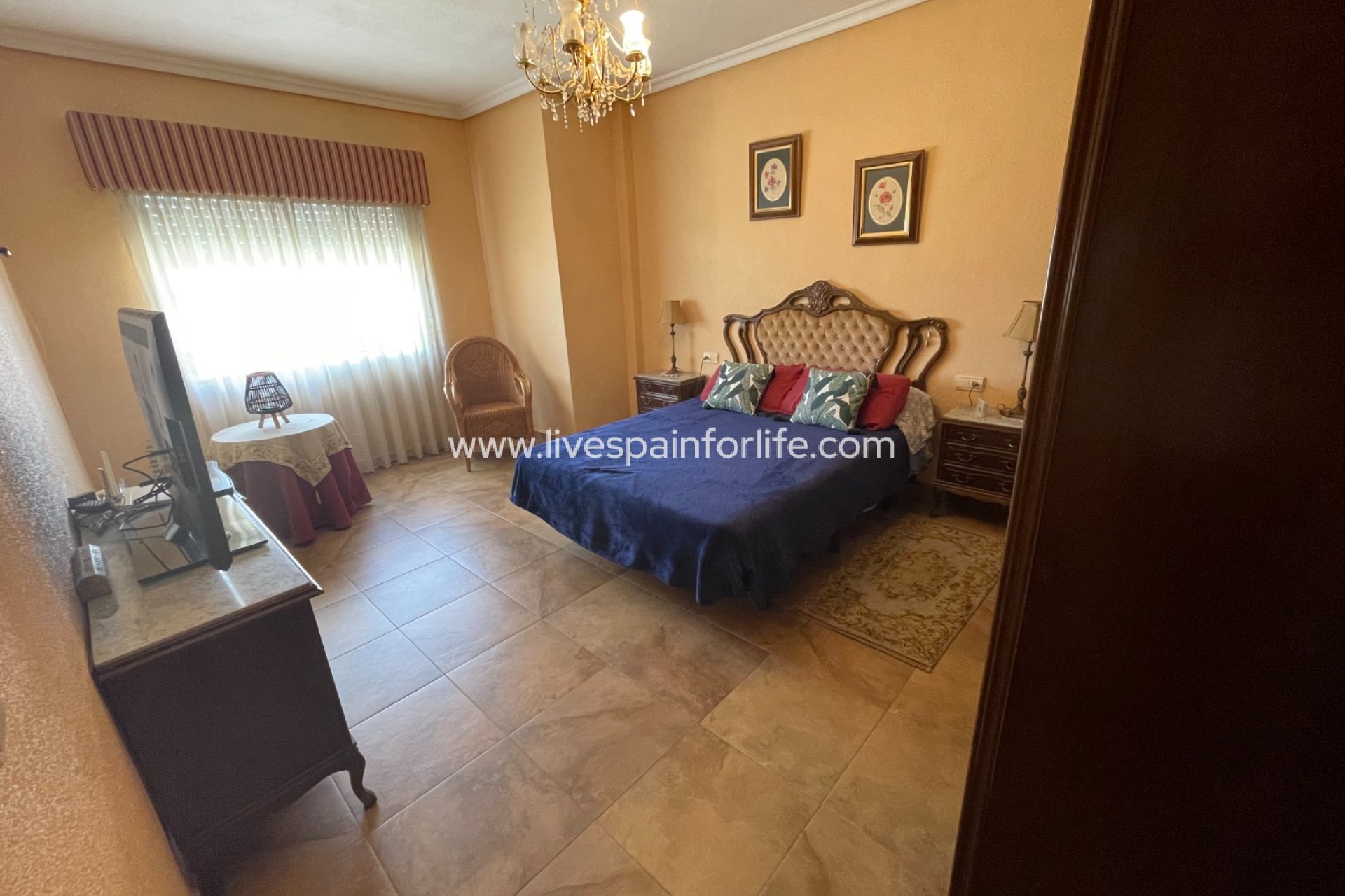 Revente - Villa (indépendant) -
San Miguel De Salinas - pueblo