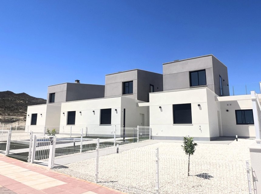 - Rijwoning -
Banos y Mendigo - Altaona Golf