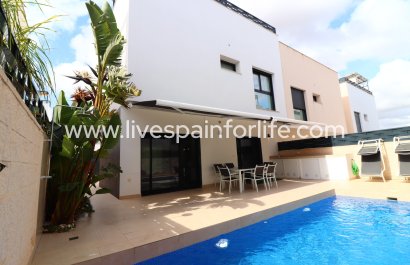Semi-detached house / Quad - Revente - Benijofar -
                    Benijofar