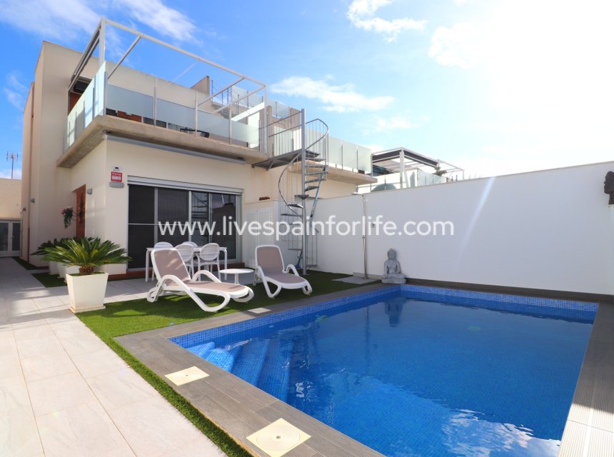  -   Semi Detached Villa -
Daya Vieja - Daya Vieja - Town