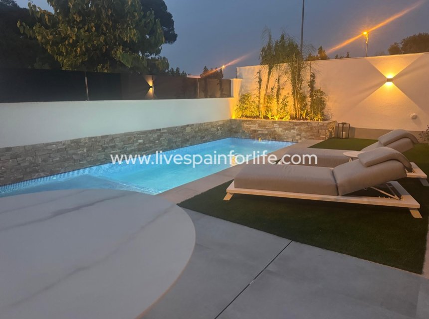  -   Semi Detached Villa -
Santiago de La Ribera - Santiago de La Ribera - Town