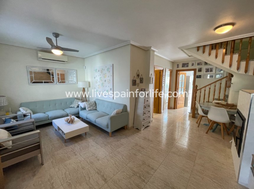  -  -
Torre de La Horadada - Torre de La Horadada - Town