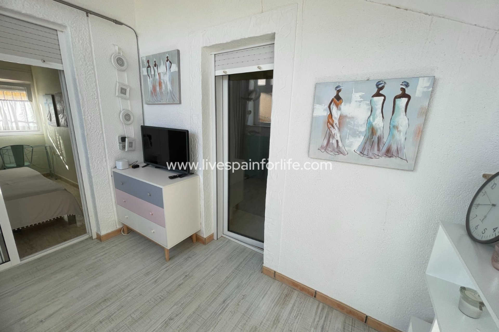  -  -
Torre de La Horadada - Torre de La Horadada - Town