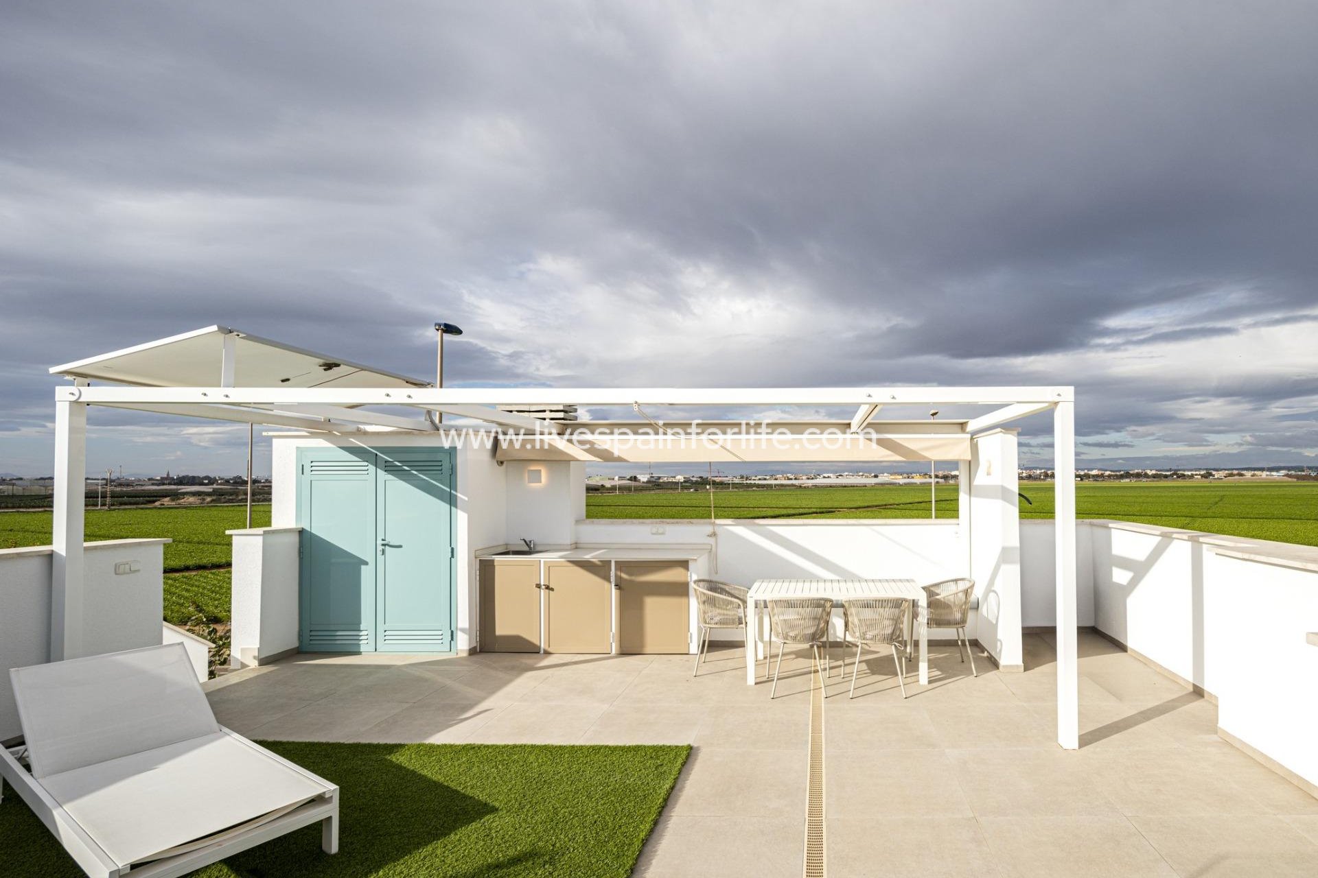  -  -
 - Torre De La Horadada