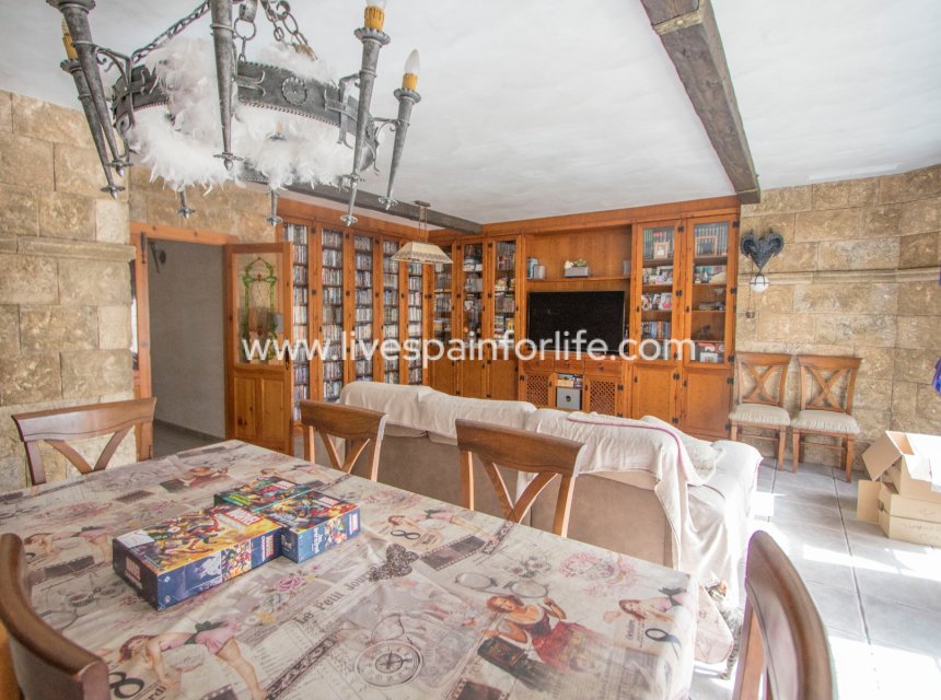  - Town house -
 - Albatera