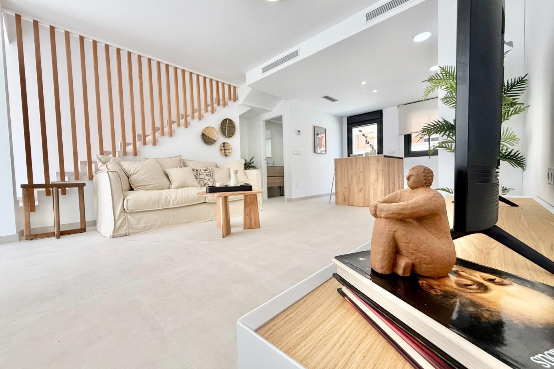  - Town house -
Cox - San Fernando