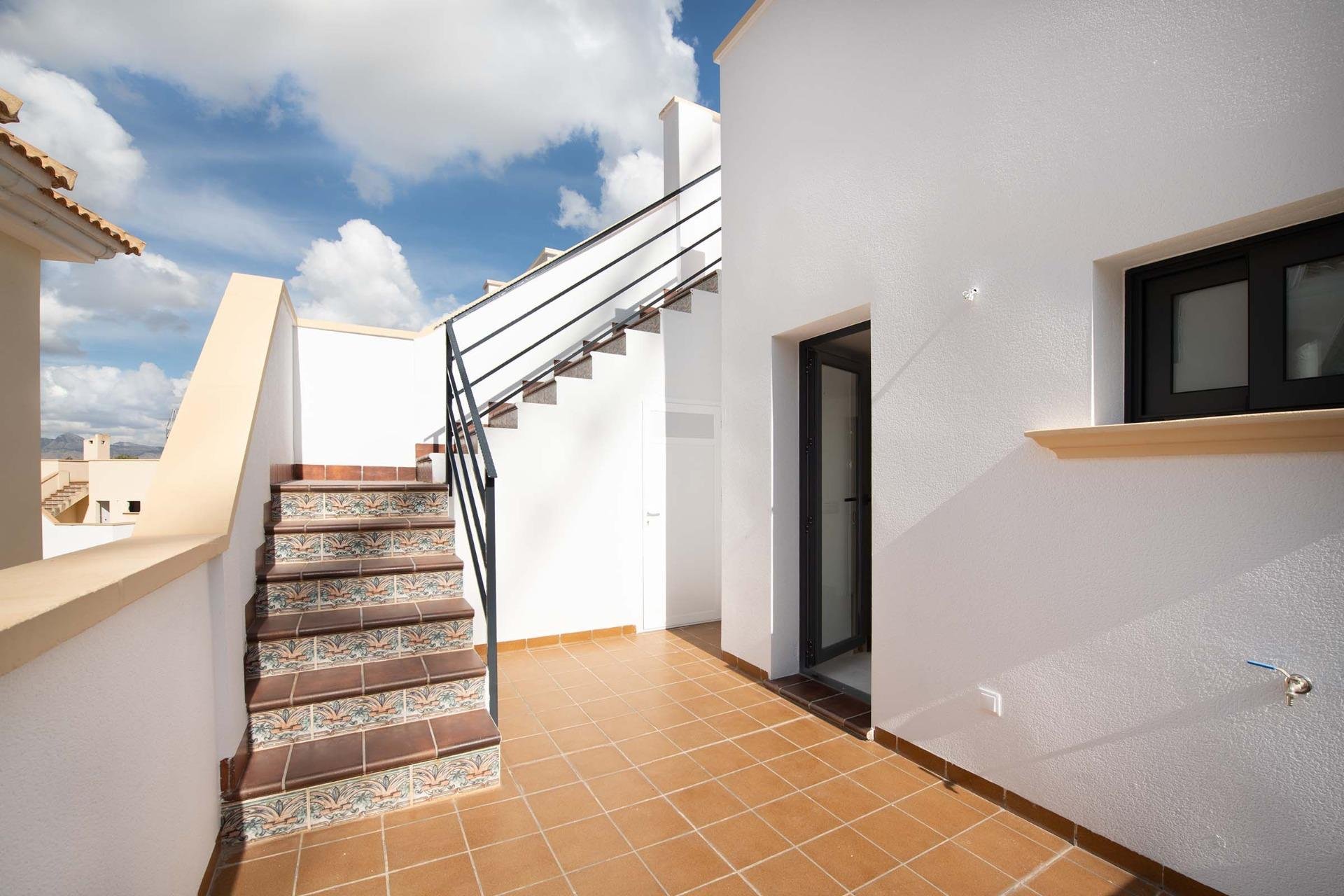  - Town house -
Cox - San Fernando