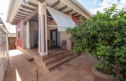 Town house - Resale - Albatera -
                    Albatera