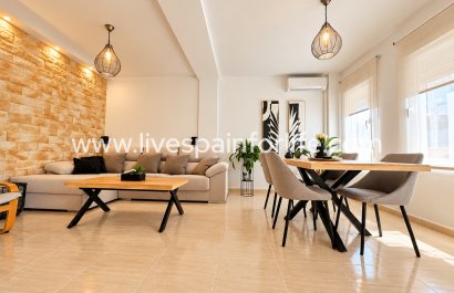 Town house - Resale - Daya Nueva -
                    Daya Nueva