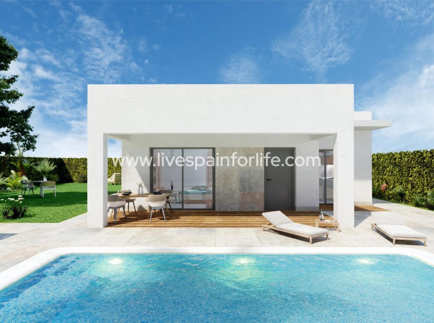  -  -
 - Urbaniz. La Montañosa