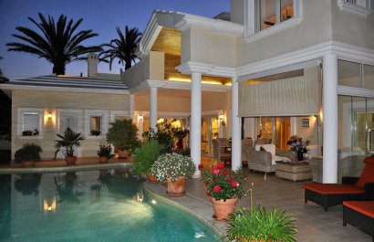 Villa (alleenstaand) - Herverkoop - Alicante -
                    Alicante