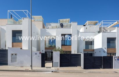 Villa (alleenstaand) - Herverkoop - Alicante -
                    Alicante