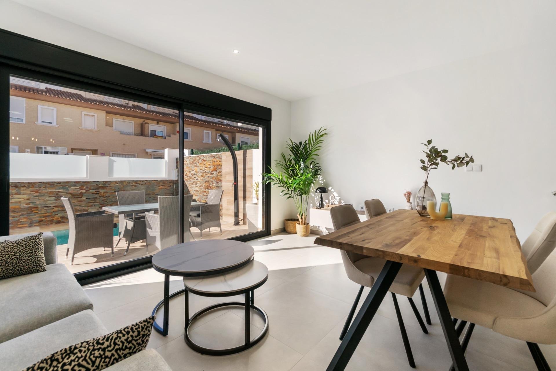  - Villa (alleenstaand) -
San Pedro del Pinatar - polideportivo