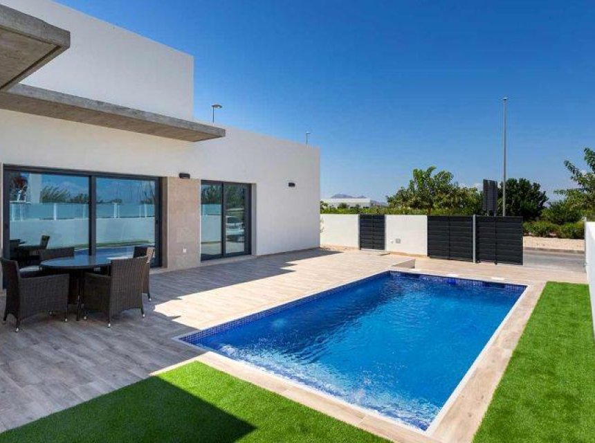  - Villa (detached) -
Daya Nueva - Centro