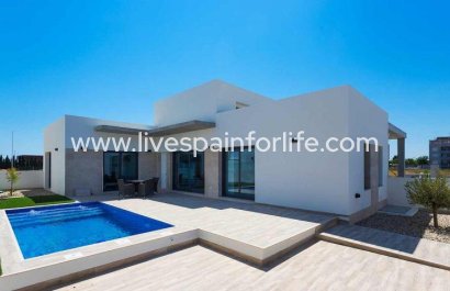 Villa (detached) - Nuevo - Daya Nueva -
                    Centro
