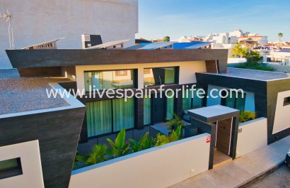 Villa (detached) - Nuevo - Pilar de la Horadada - Pilar de la Horadada