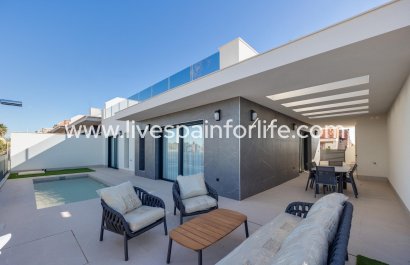 Villa (detached) - Nuevo - Torrevieja - Torrevieja