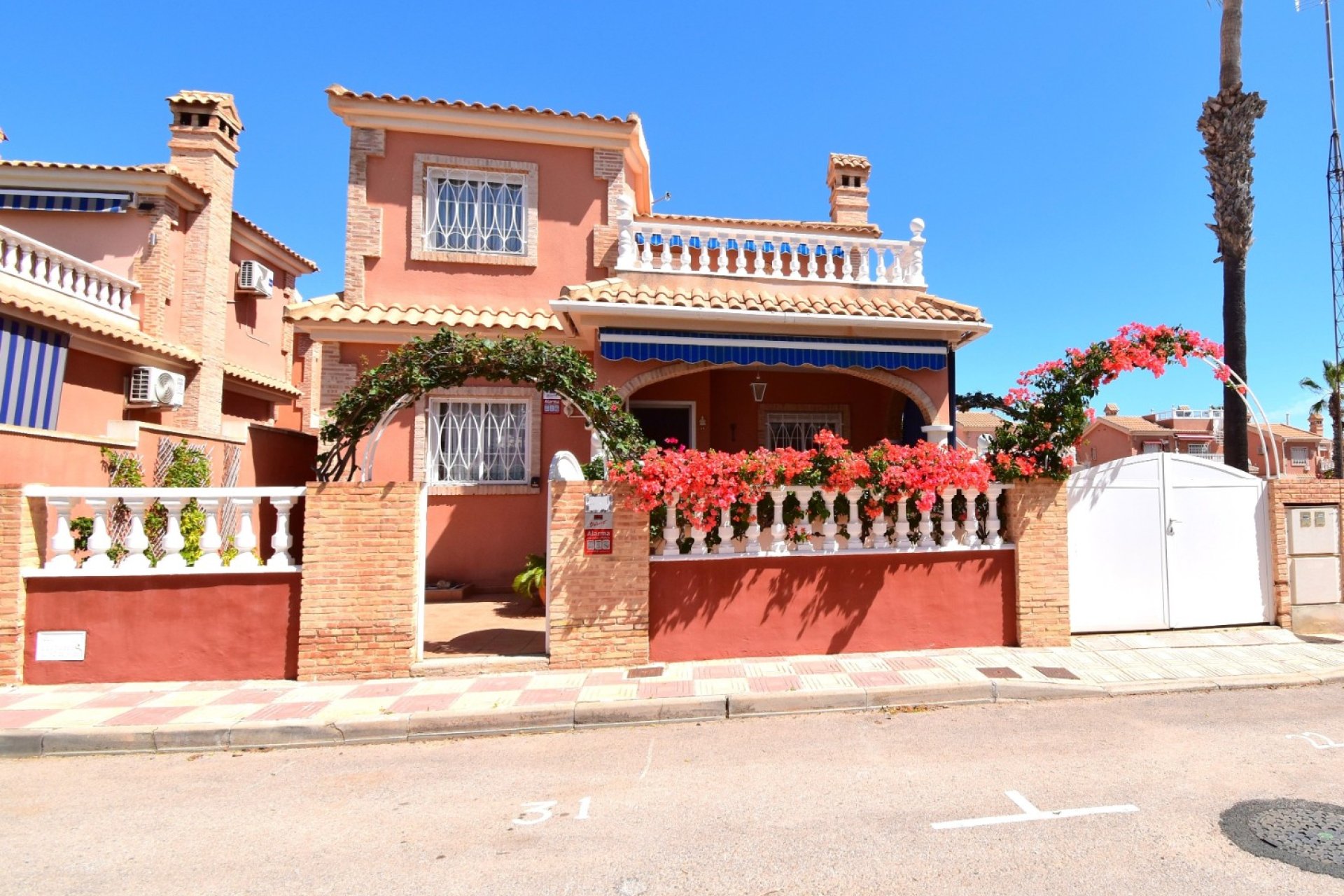  - Villa (detached) -
Orihuela Costa - Playa Flamenca
