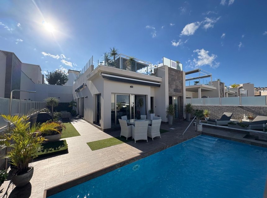  - Villa (detached) -
Orihuela Costa - Villamartin