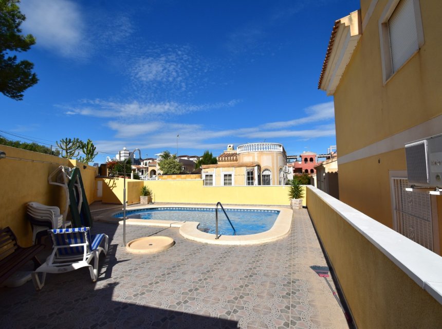  - Villa (detached) -
Orihuela Costa - Villamartin