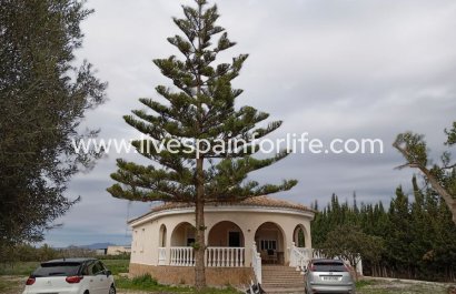 Villa (detached) - Reventa - Daya Vieja -
                    Daya Vieja