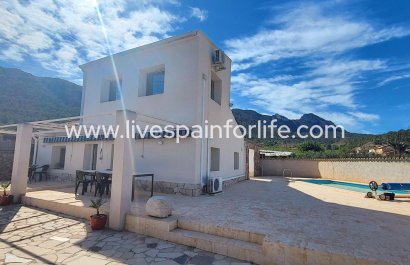 Villa (detached) - Reventa - La Romana - La Romana