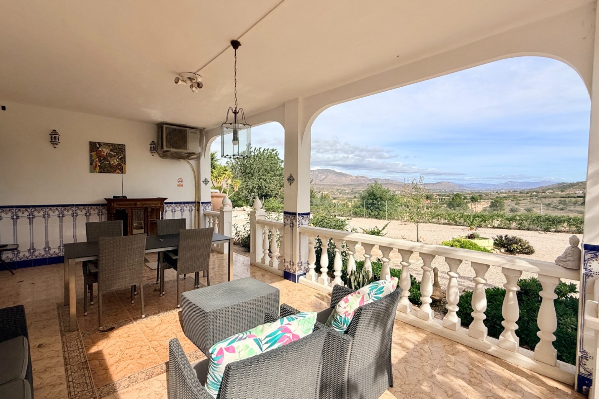  - Villa - Detached -
