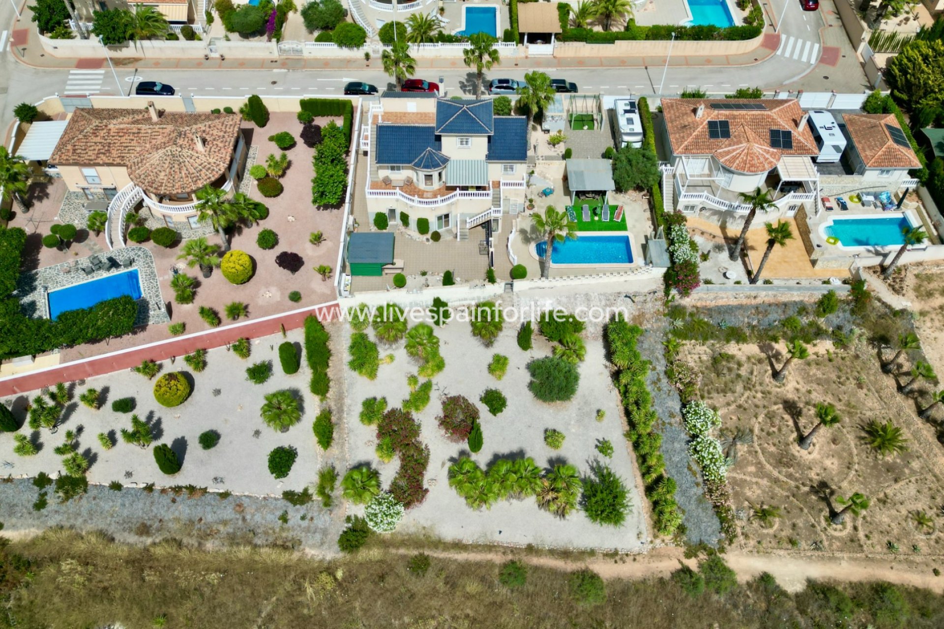  - Villa - Detached -
