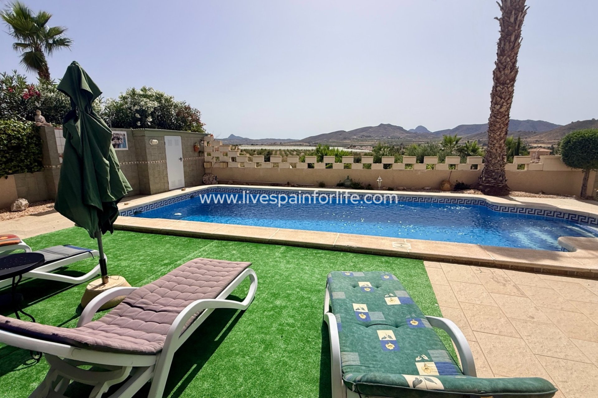  - Villa - Detached -

