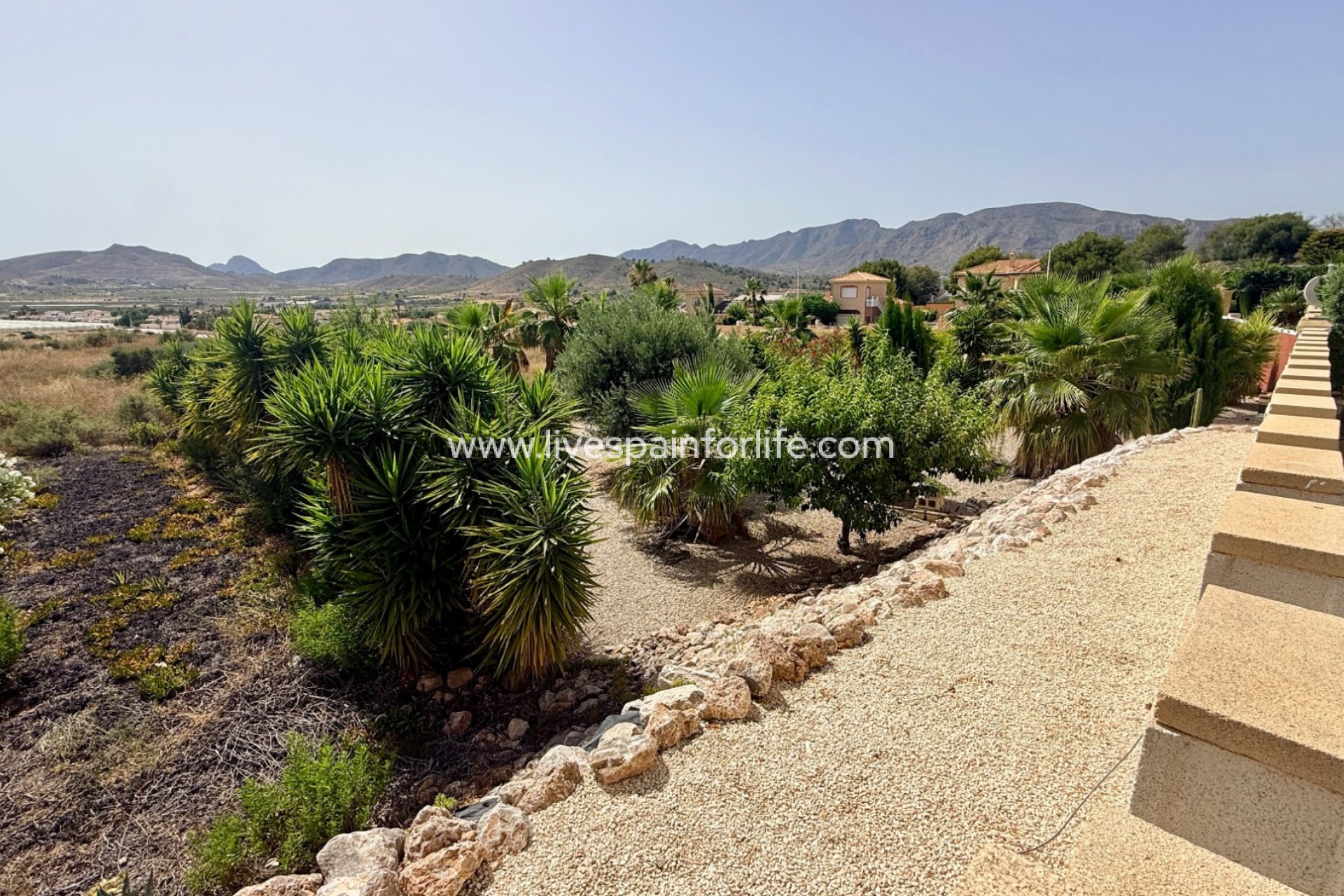  - Villa - Detached -
