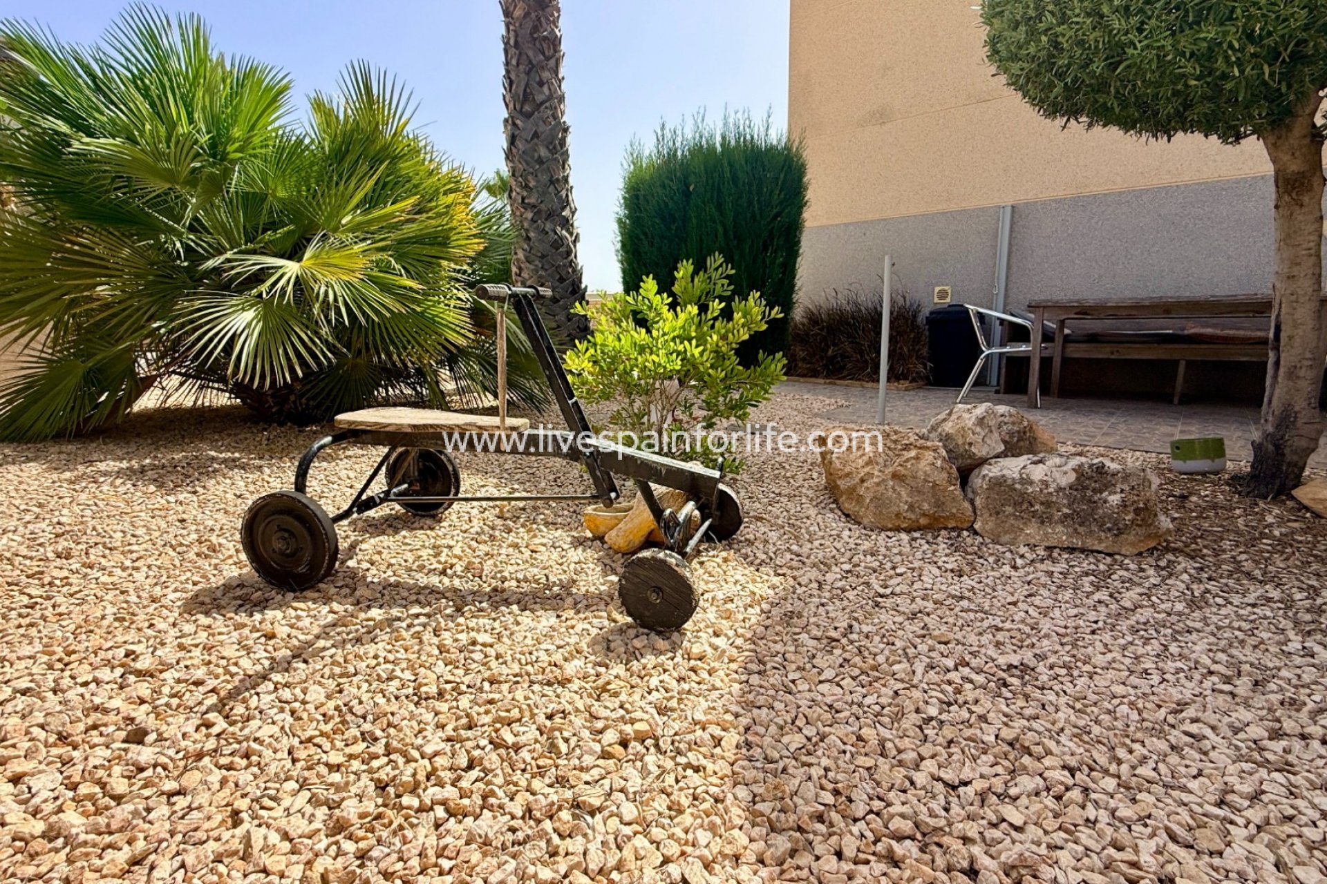  - Villa - Detached -
