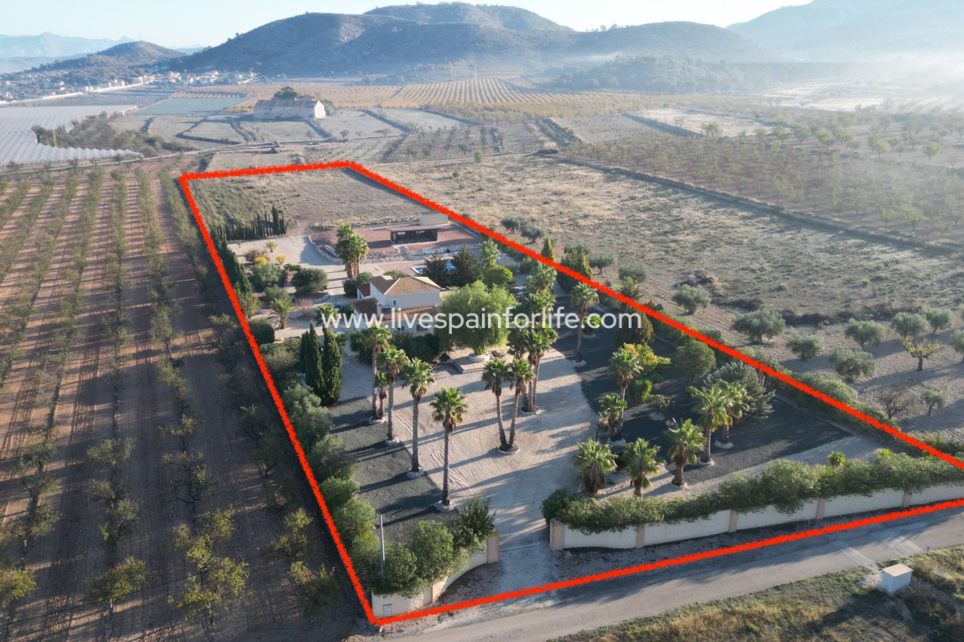  - Villa - Detached -
