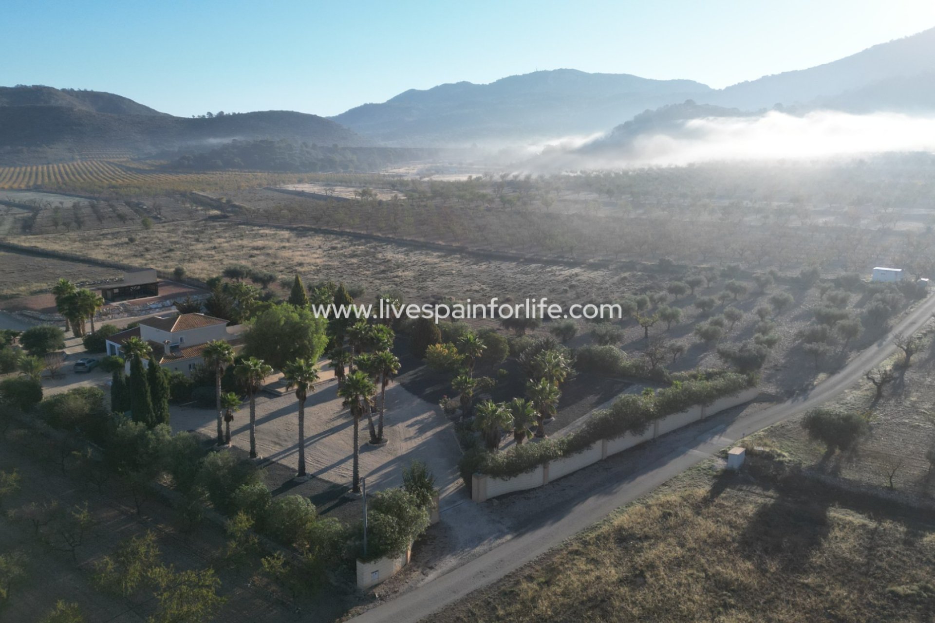 - Villa - Detached -
