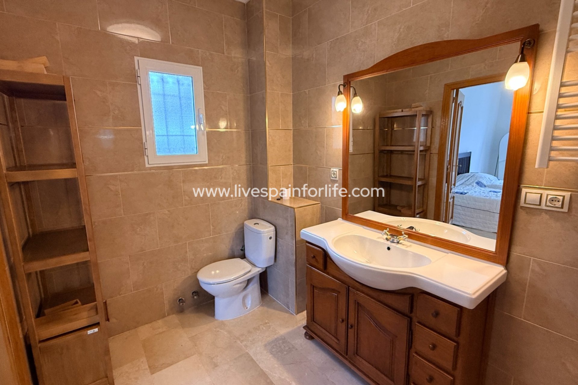  - Villa - Detached -
