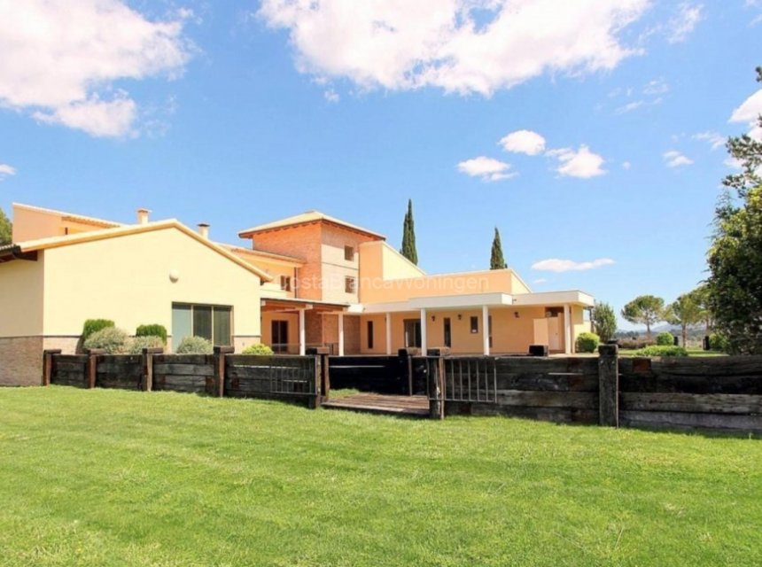  - Villa (freistehende) -
Penàguila