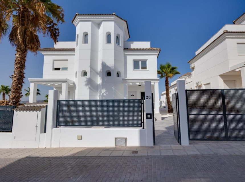  - Villa (freistehende) -
San Fulgencio - El Oasis