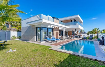 Villa (freistehende) - Weiterverkauf - Alicante -
                    Alicante