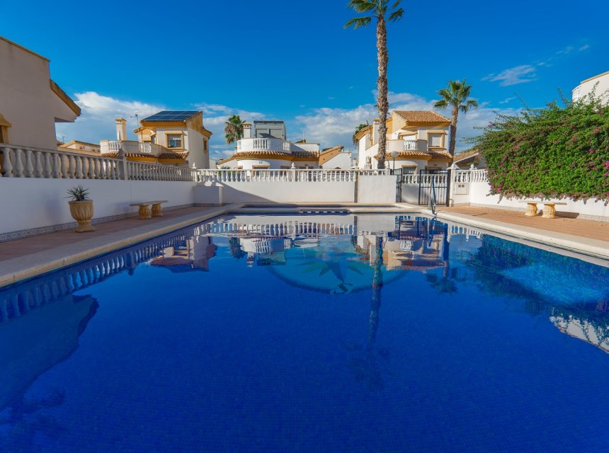  - Villa (indépendant) -
Guardamar del Segura - El Raso