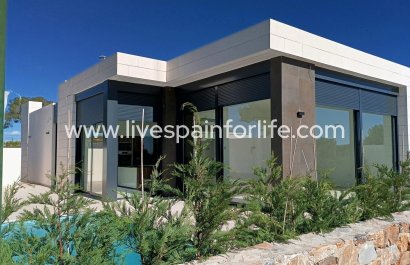 Villa (indépendant) - Nouvelle construction - Pilar de la Horadada - Lo Romero Golf