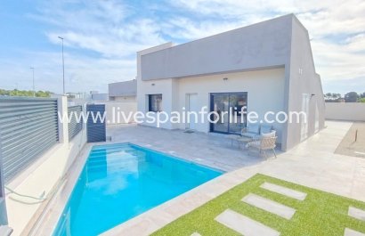 Villa (indépendant) - Nouvelle construction - Pilar de la Horadada -
                    Pinar de Campoverde