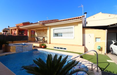 Villa (indépendant) - Revente - Almoradi -
                    El Saladar