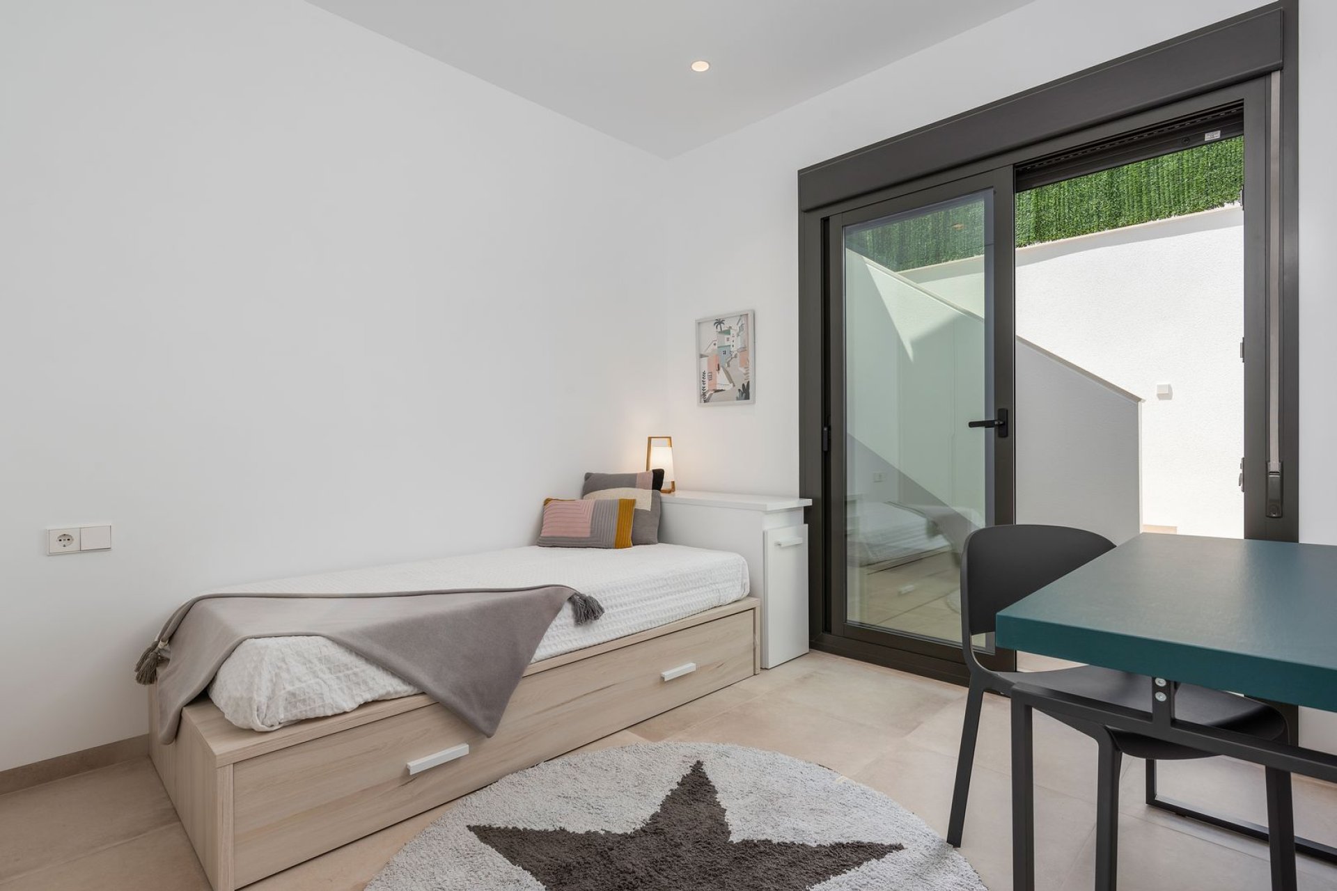  - Villa (semi-detached) -
