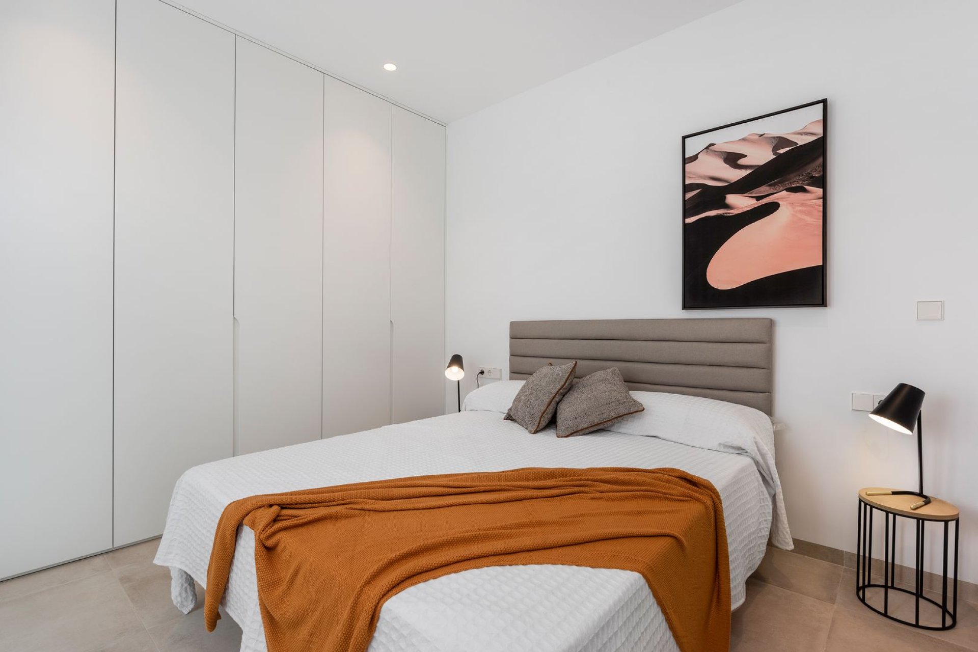  - Villa (semi-detached) -
