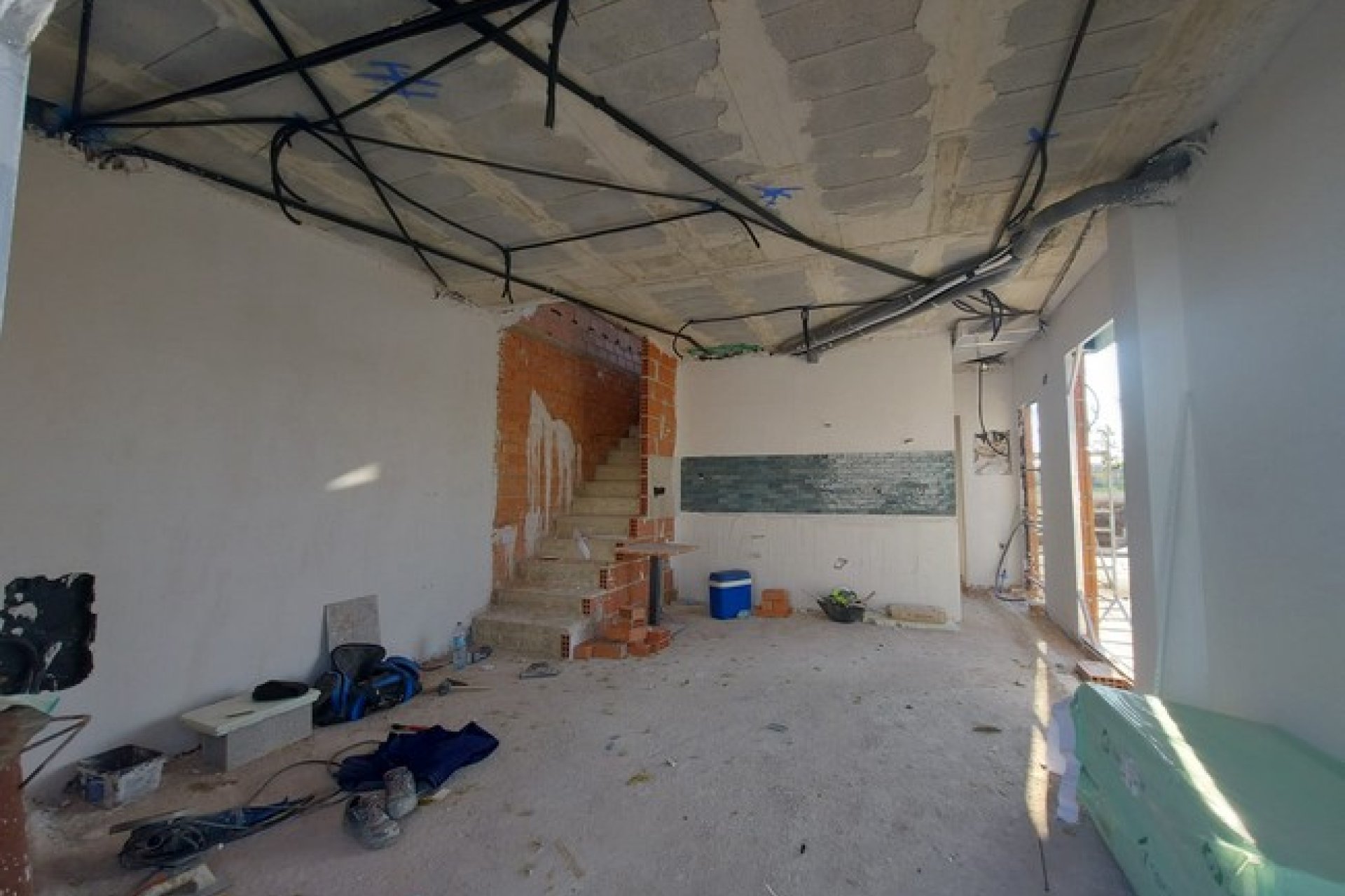  - Villa (semi-detached) -
