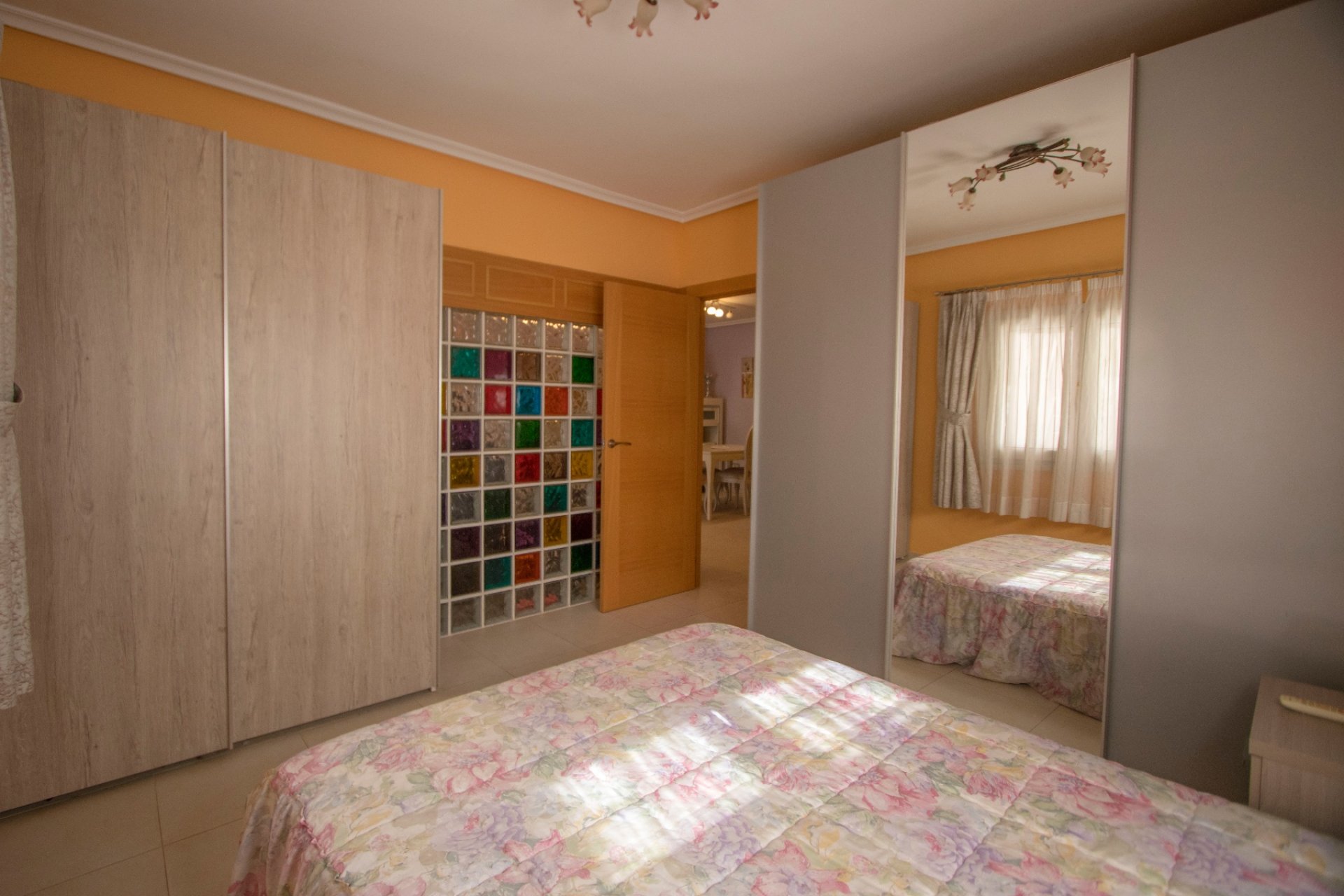  - Villa (semi-detached) -
