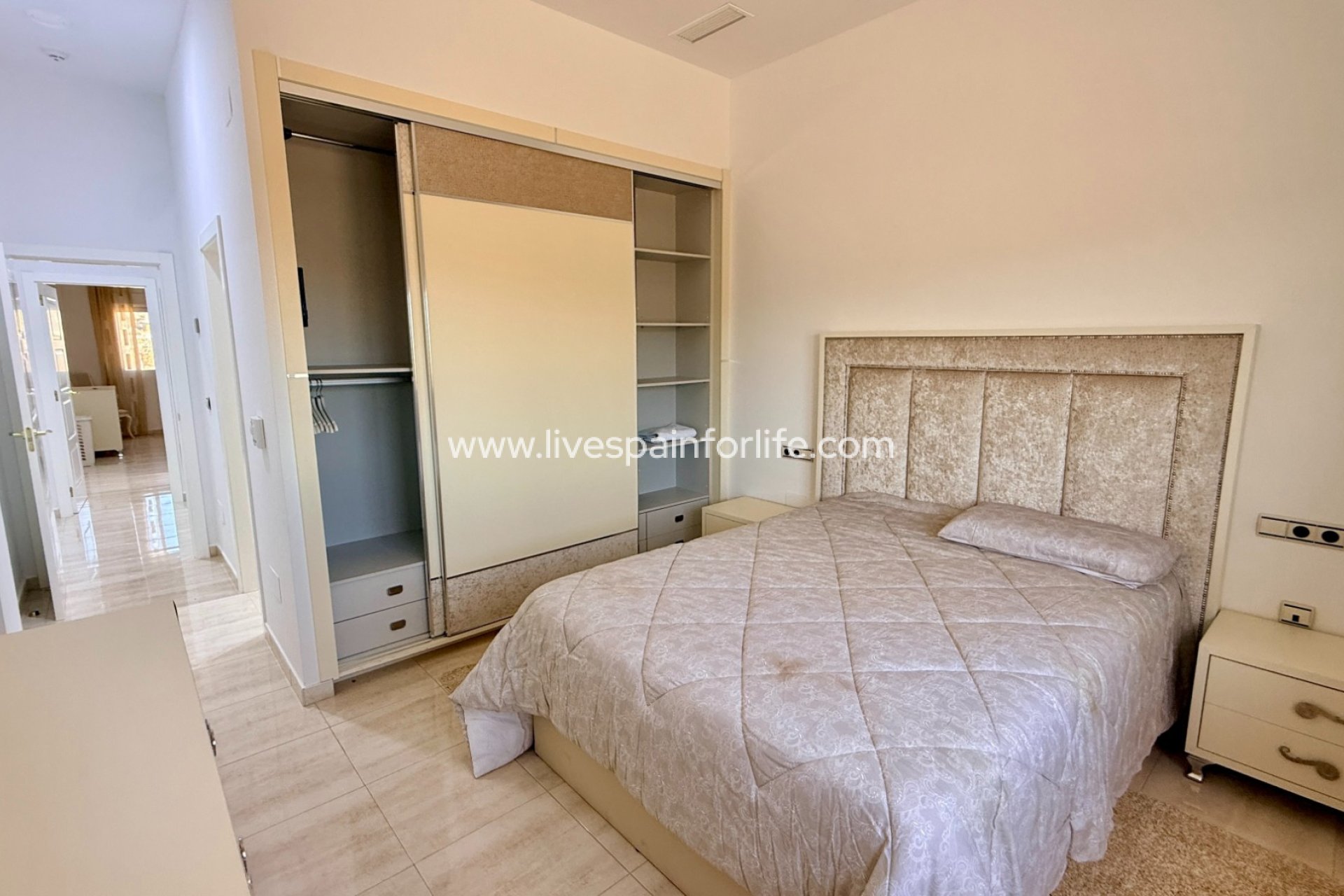 Weiterverkauf - 5. Finca / Country Property -
Pinoso