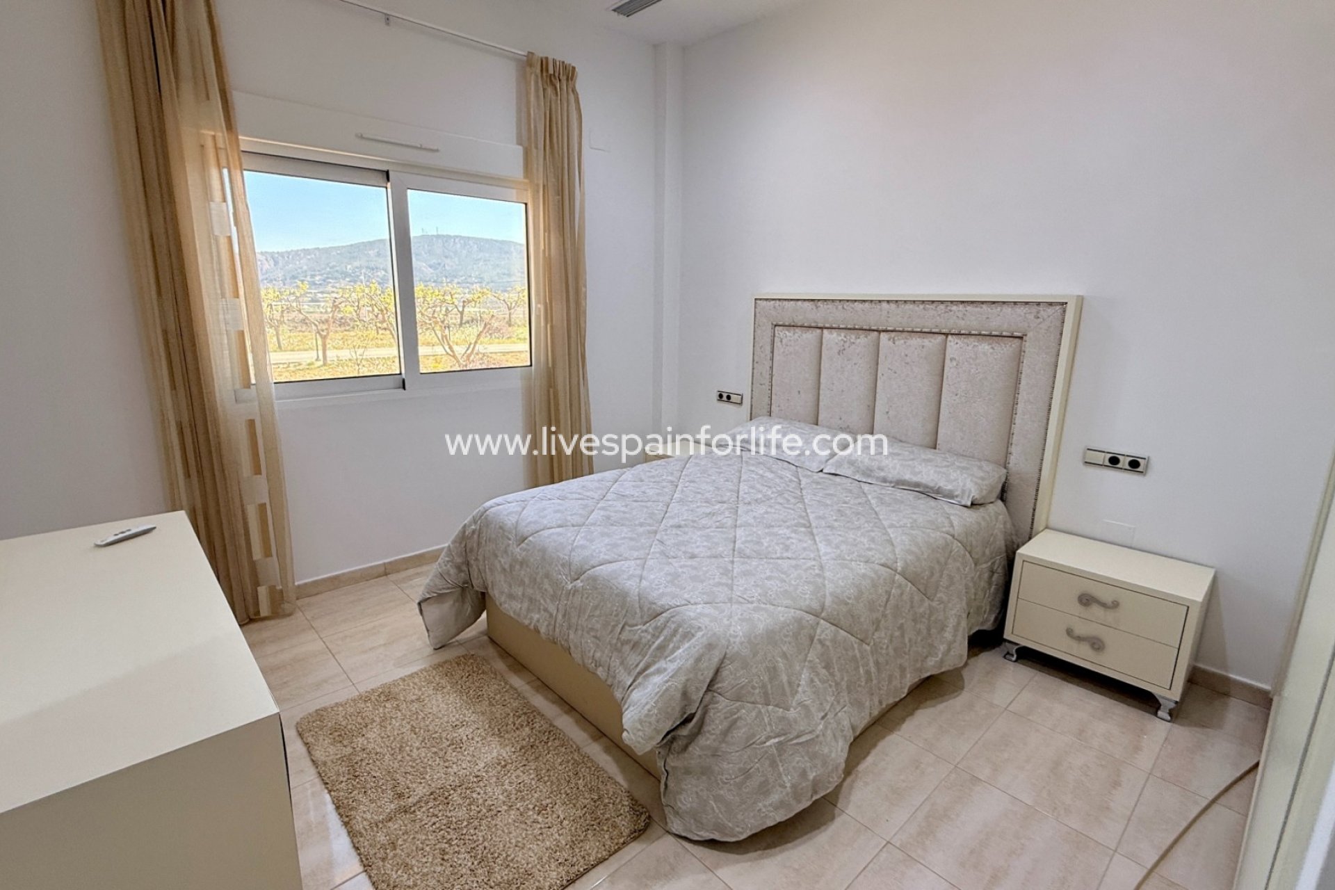 Weiterverkauf - 5. Finca / Country Property -
Pinoso