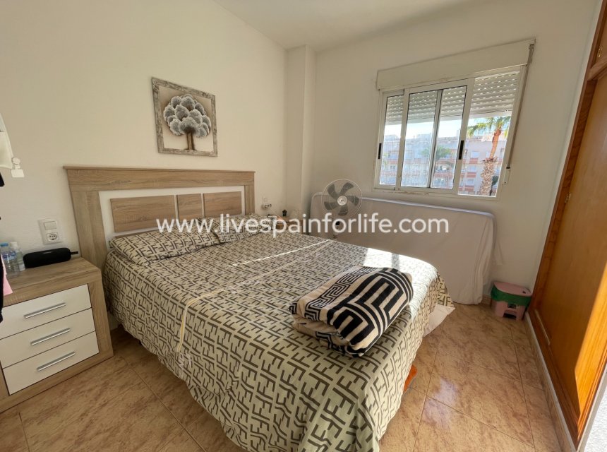Weiterverkauf - Apartment - Flat -
Torrevieia - Comunidad Valenciana